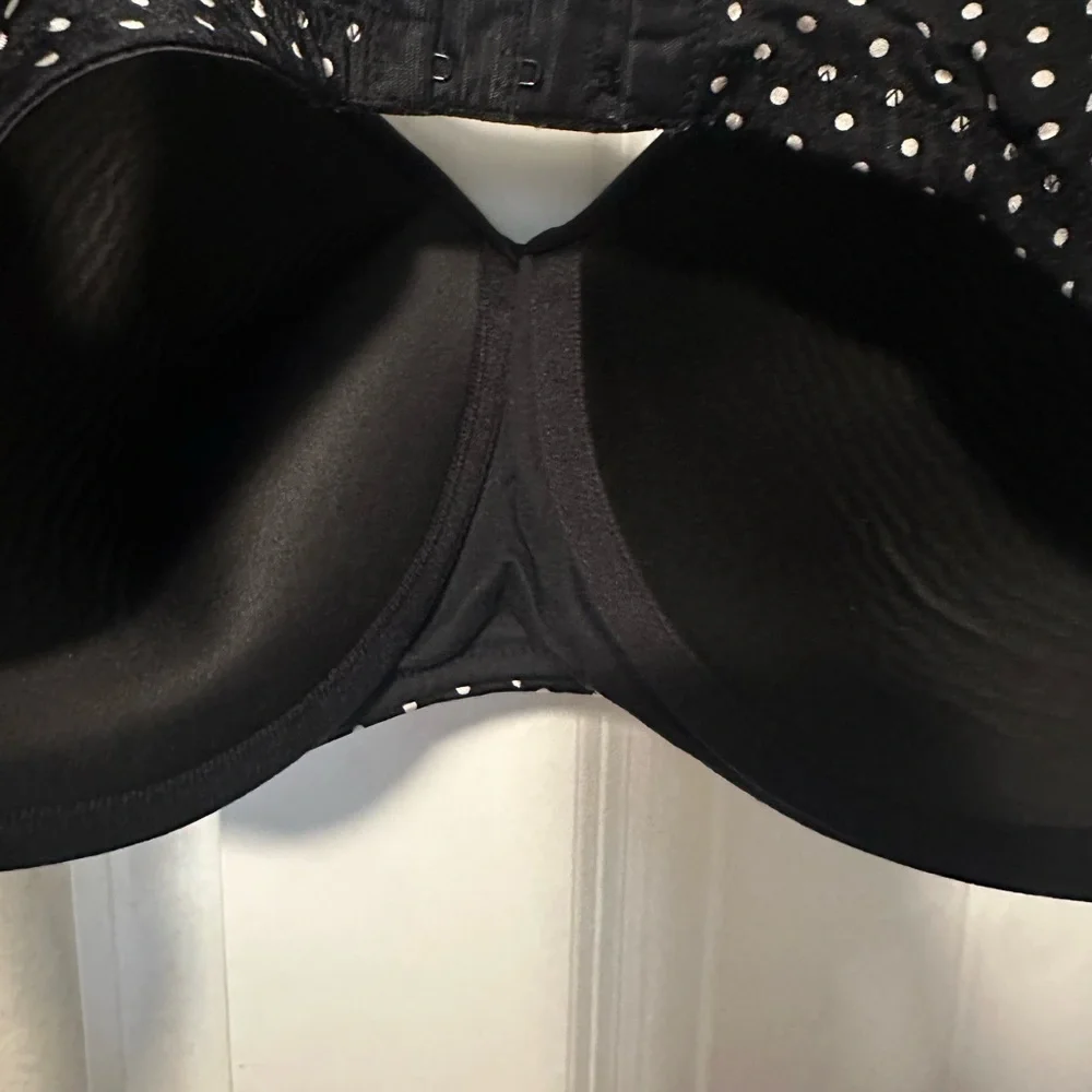 PLAYTEX Women's Secrets Underwire Full-coverage Balconette T-Shirt Bra Size 40DD